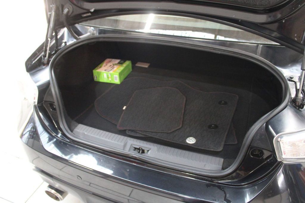 Used Toyota GT86 2015 for sale - 76654384: Photo 17