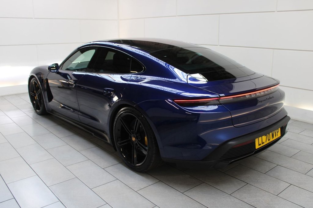 Used Porsche Taycan 2020 for sale - 76642379: Photo 11