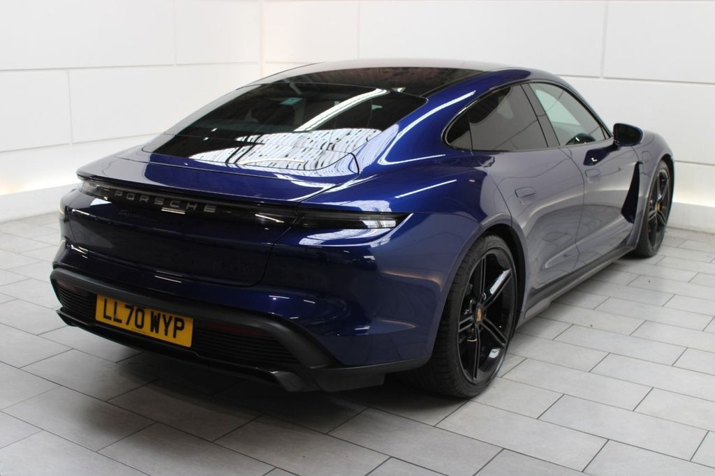 Used Porsche Taycan 2020 for sale - 76642379: Photo 19