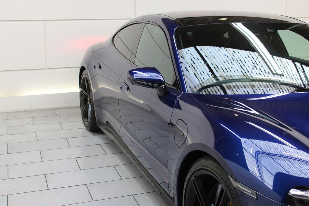 Used Porsche Taycan 2020 for sale - 76642379: Photo 29