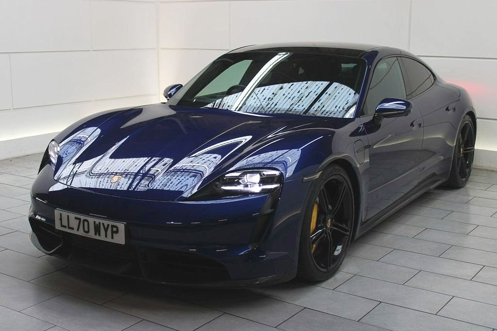 Used Porsche Taycan 2020 for sale - 76642379: Photo 3