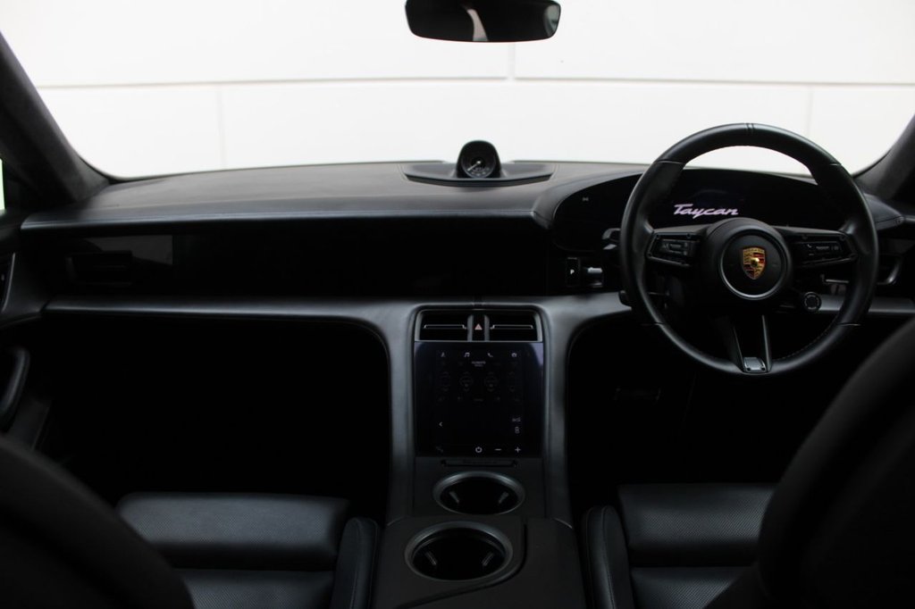 Used Porsche Taycan 2020 for sale - 76642379: Photo 42