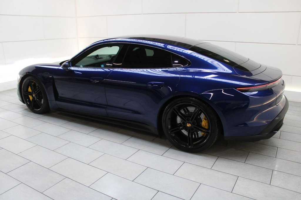 Used Porsche Taycan 2020 for sale - 76642379: Photo 9