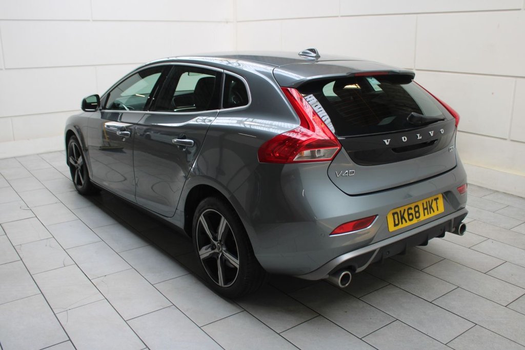 Used Volvo V40 2018 for sale - 76147864: Photo 11