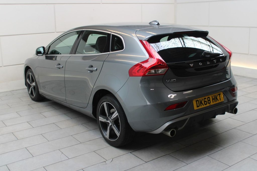 Used Volvo V40 2018 for sale - 76147864: Photo 13