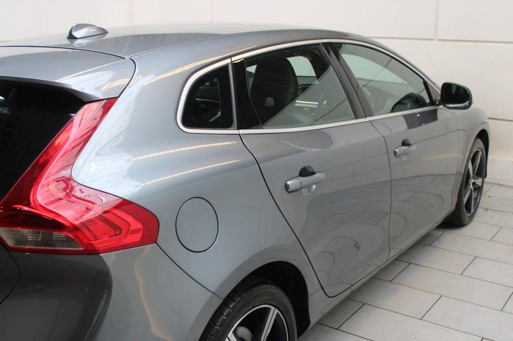 Used Volvo V40 2018 for sale - 76147864: Photo 21