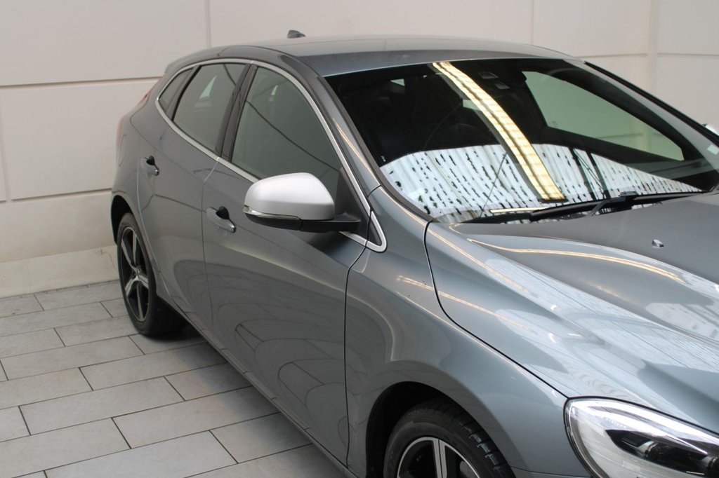 Used Volvo V40 2018 for sale - 76147864: Photo 27