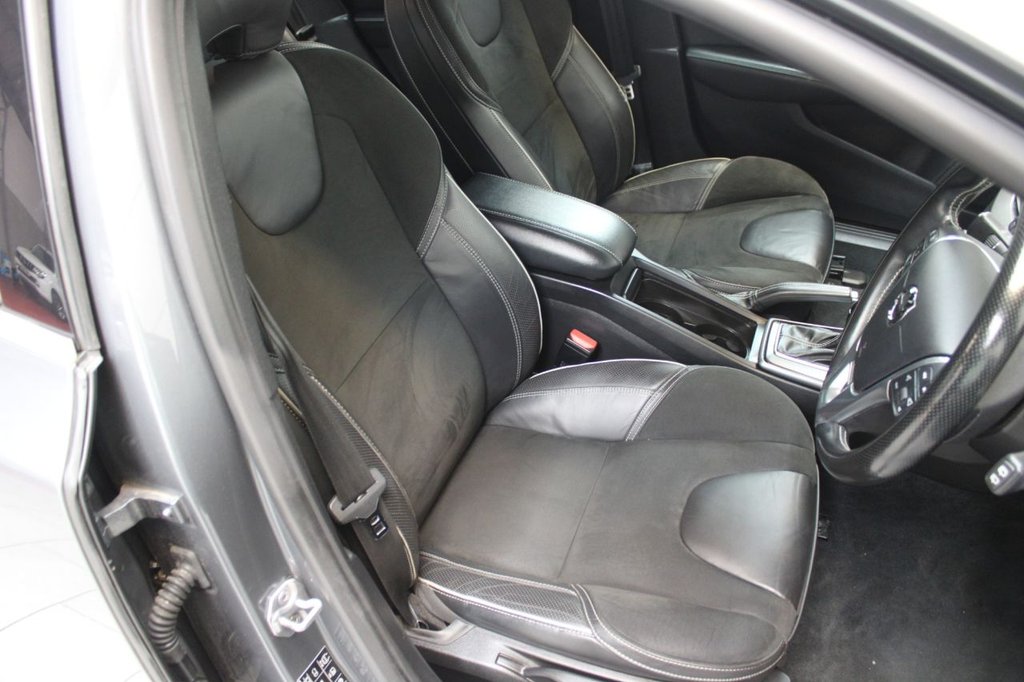 Used Volvo V40 2018 for sale - 76147864: Photo 38
