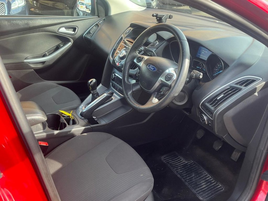 Used Ford Focus 2011 for sale - 77654763: Photo 12