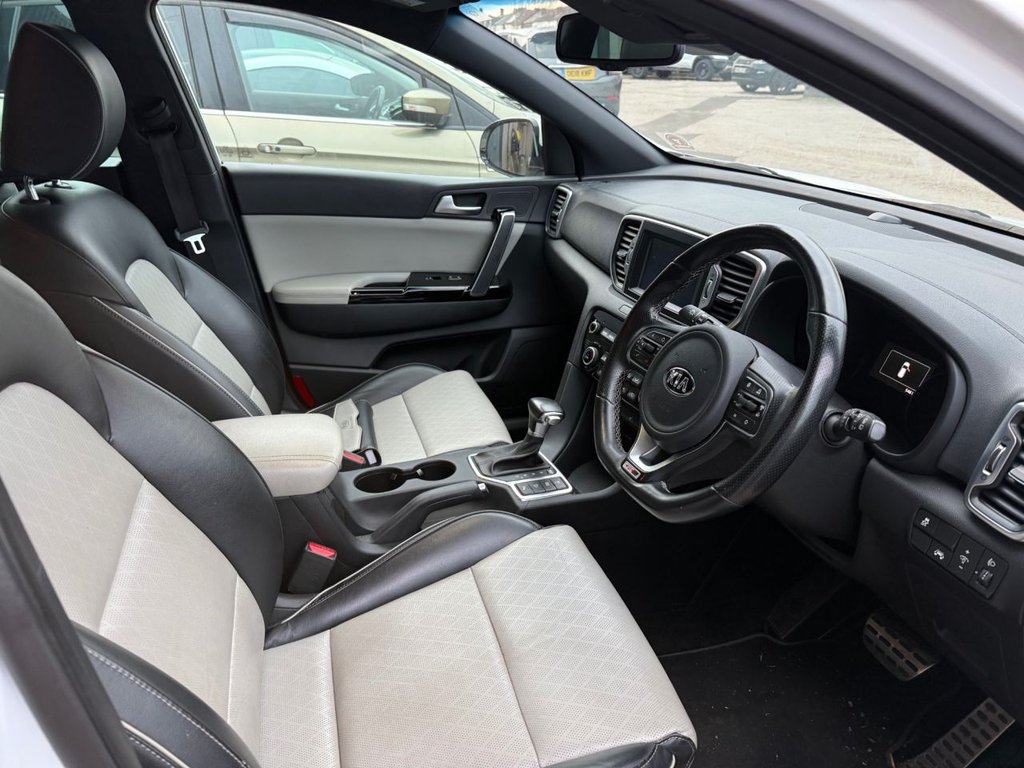 Used Kia Sportage 2018 for sale - 76941638: Photo 2