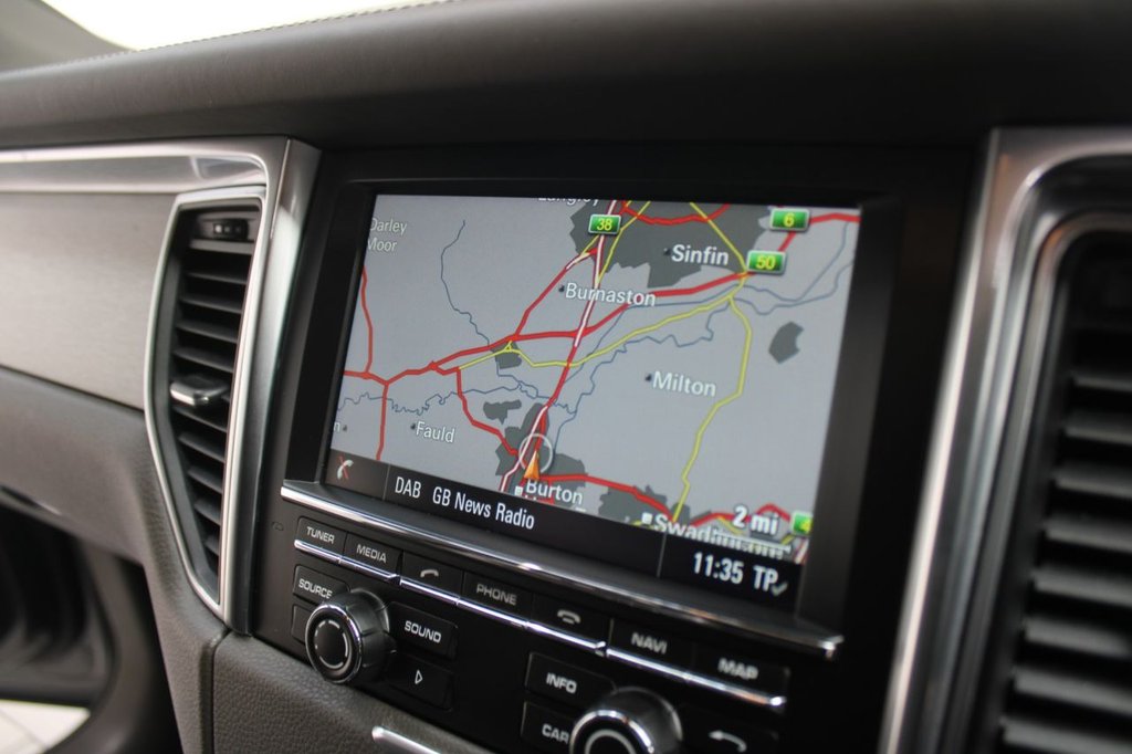 Used Porsche Macan 2015 for sale - 77905478: Photo 31