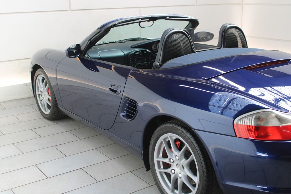 Used Porsche Boxster 2002 for sale - 78096299: Photo 18