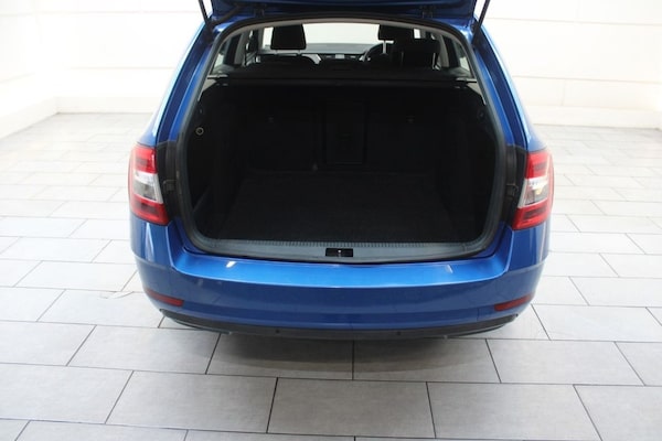 Used Skoda Octavia 2018 for sale - 76147664: Photo 16