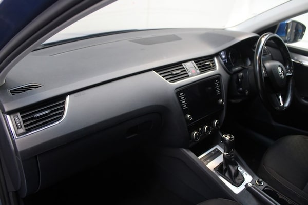 Used Skoda Octavia 2018 for sale - 76147664: Photo 33