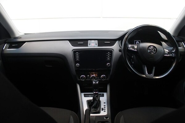 Used Skoda Octavia 2018 for sale - 76147664: Photo 35