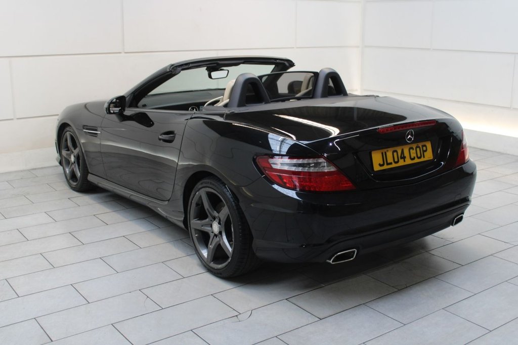 Used Mercedes-Benz SLK 2014 for sale - 76279799: Photo 20