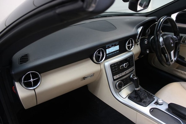 Used Mercedes-Benz SLK 2014 for sale - 76279799: Photo 40