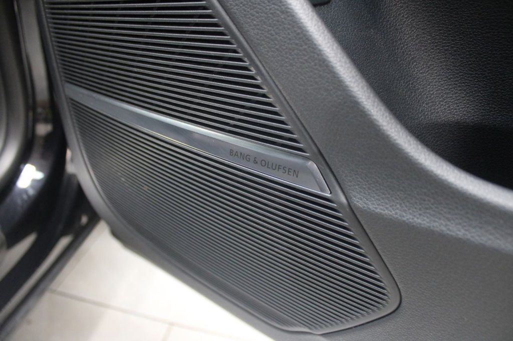 Used Audi RS Q8 2020 for sale - 77452238: Photo 36