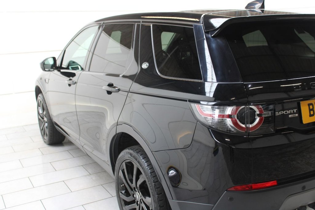Used Land Rover Discovery Sport 2018 for sale - 76279699: Photo 12