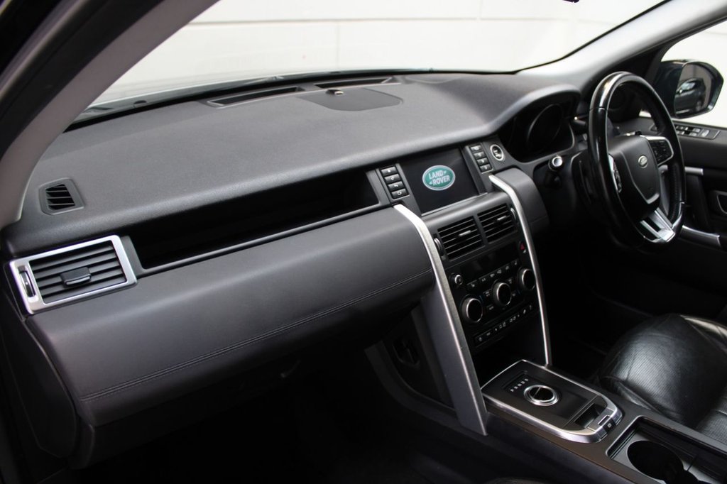 Used Land Rover Discovery Sport 2018 for sale - 76279699: Photo 37