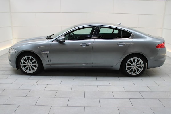 Used Jaguar XF 2013 for sale - 75573858: Photo 8