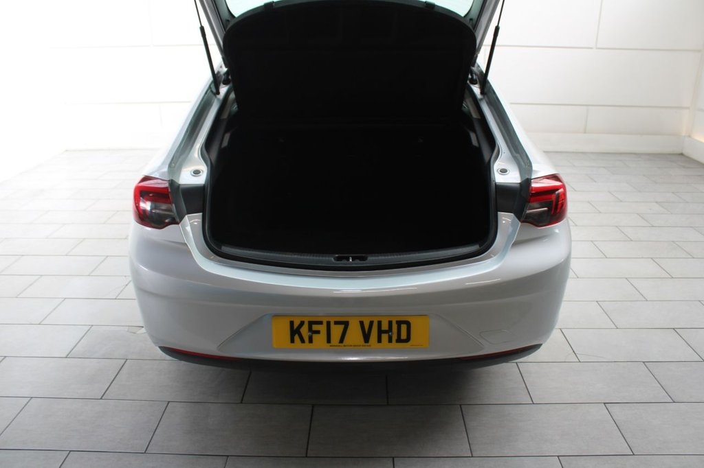 Used Vauxhall Insignia 2017 for sale - 74834125: Photo 15