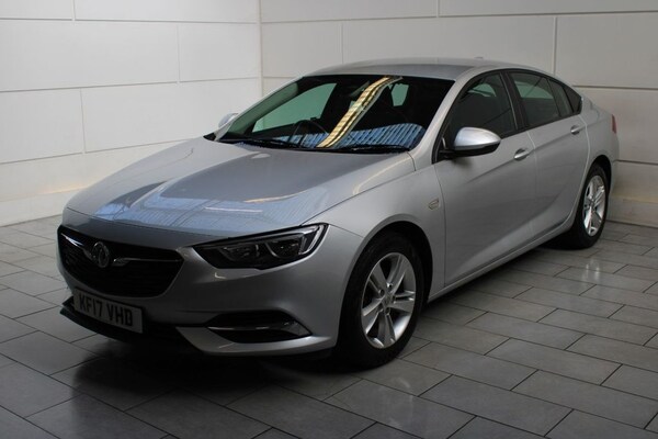Used Vauxhall Insignia 2017 for sale - 74834125: Photo 3