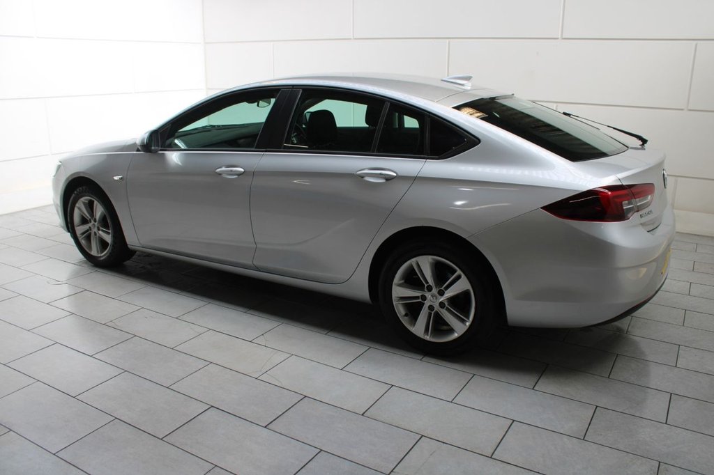 Used Vauxhall Insignia 2017 for sale - 74834125: Photo 9