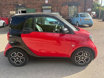 Used smart fortwo 2018 for sale - 79370913: Photo