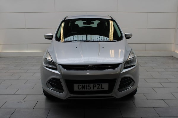 Used Ford Kuga 2015 for sale - 74649549: Photo 2