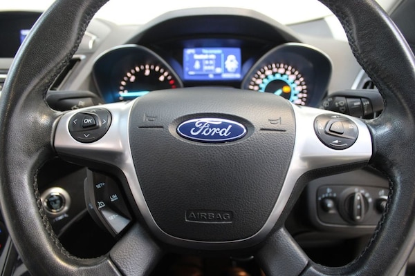Used Ford Kuga 2015 for sale - 74649549: Photo 35