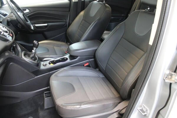 Used Ford Kuga 2015 for sale - 74649549: Photo 38