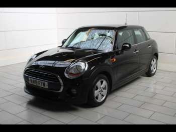 Used MINI Hatch 2018 for sale - 74306043: Photo