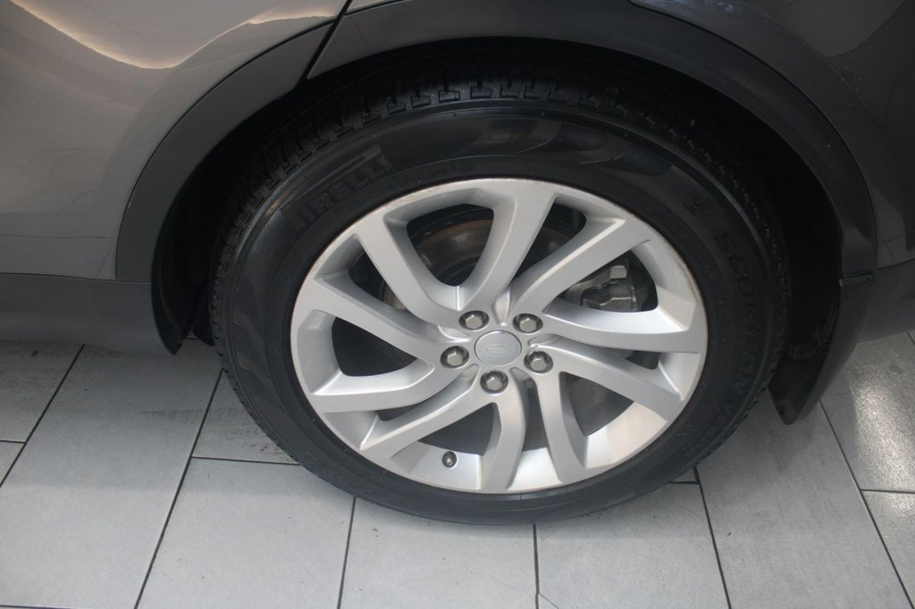 Used Land Rover Discovery 2018 for sale - 77212658: Photo 29