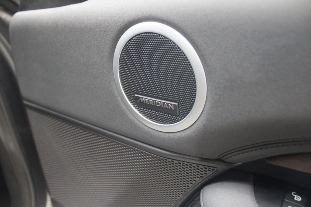 Used Land Rover Discovery 2018 for sale - 77212658: Photo 37