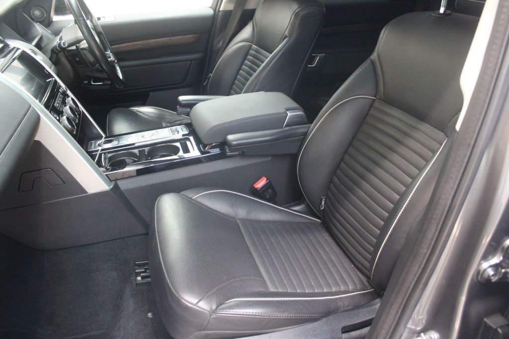 Used Land Rover Discovery 2018 for sale - 77212658: Photo 48