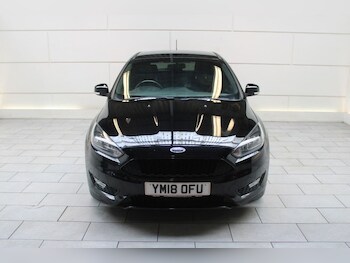 Used Ford Focus 2018 for sale - 74985600: Photo