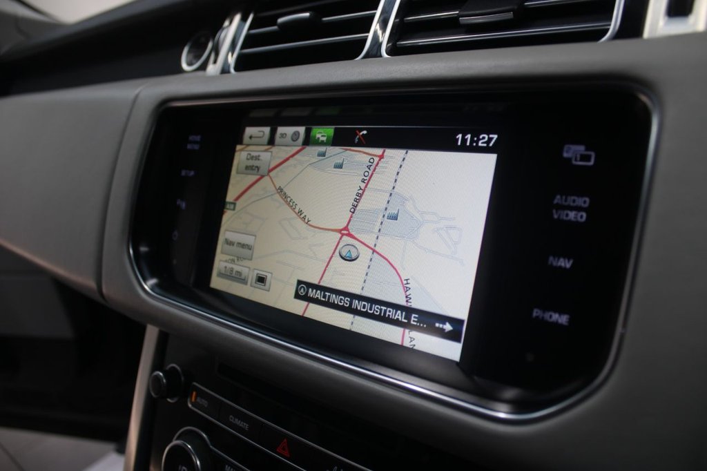 Used Land Rover Range Rover 2015 for sale - 76546686: Photo 33