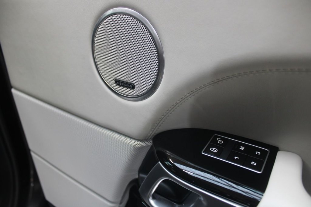 Used Land Rover Range Rover 2015 for sale - 76546686: Photo 36