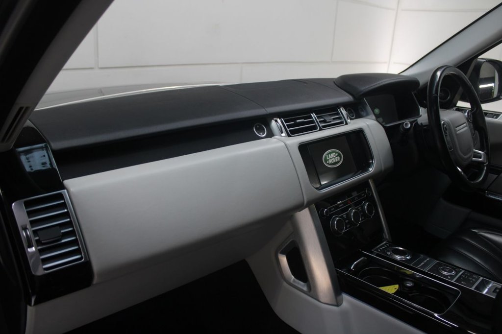 Used Land Rover Range Rover 2015 for sale - 76546686: Photo 37
