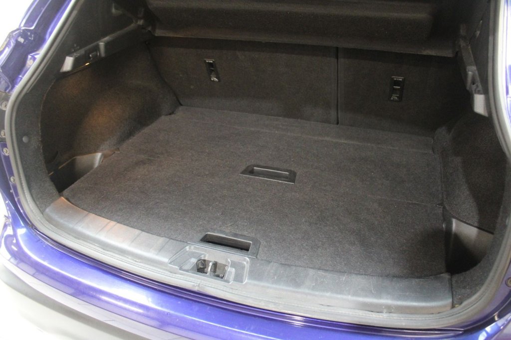 Used Nissan Qashqai 2016 for sale - 76105968: Photo 17