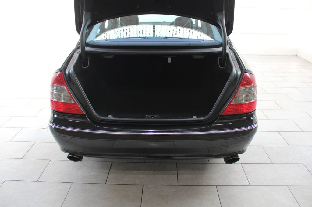 Used Mercedes-Benz E Class 2007 for sale - 78181016: Photo 16