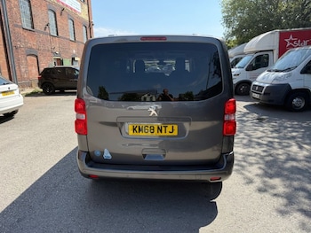 Used Peugeot Traveller 2018 for sale - 79506805: Photo