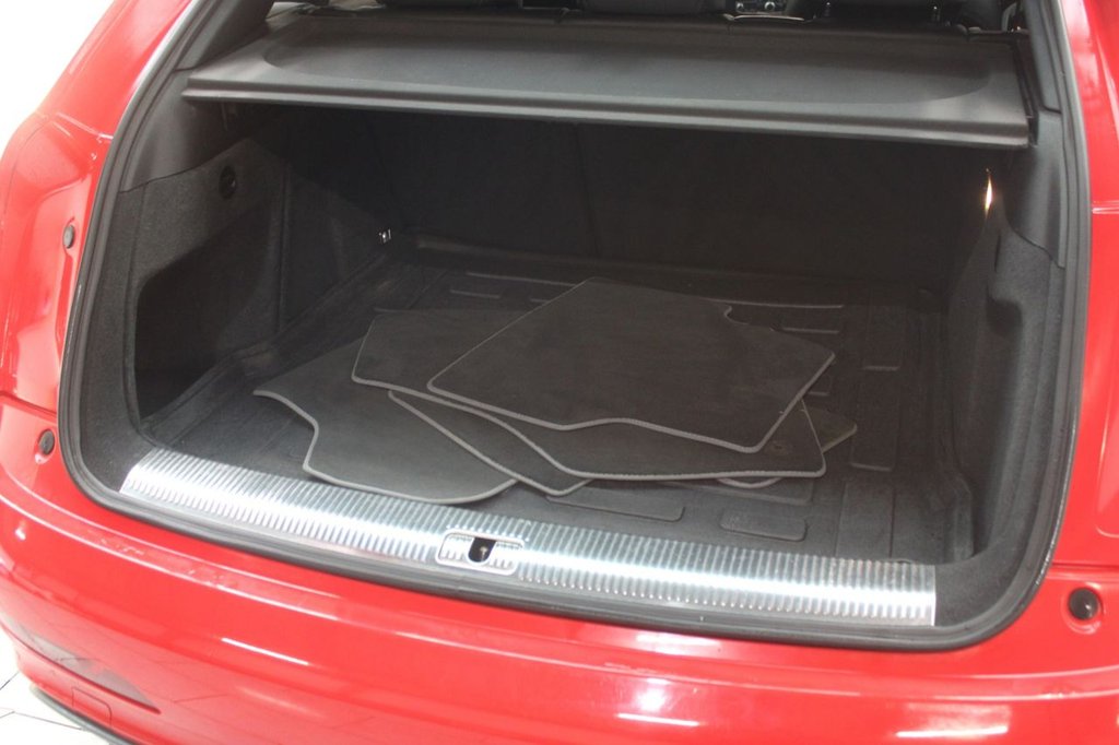 Used Audi Q3 2013 for sale - 76724933: Photo 17