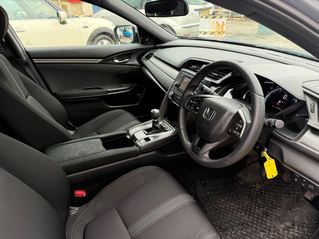 Used Honda Civic 2019 for sale - 77708907: Photo 11