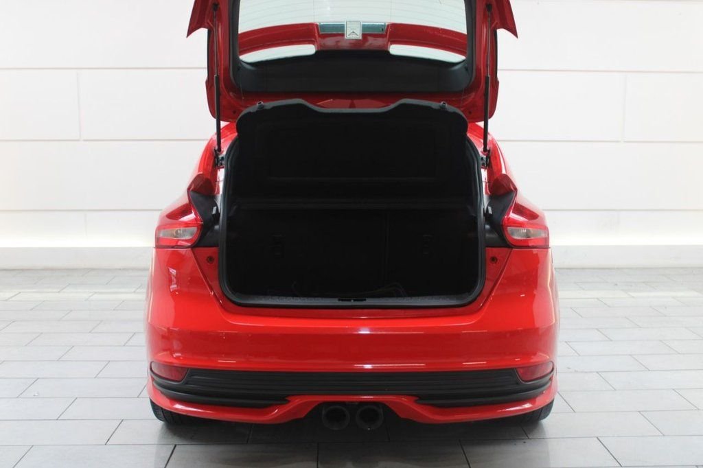 Used Ford Focus 2015 for sale - 77212439: Photo 13