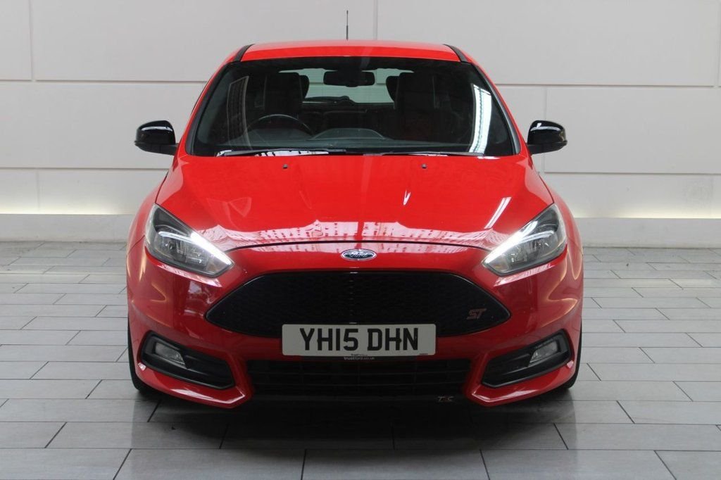 Used Ford Focus 2015 for sale - 77212439: Photo 2