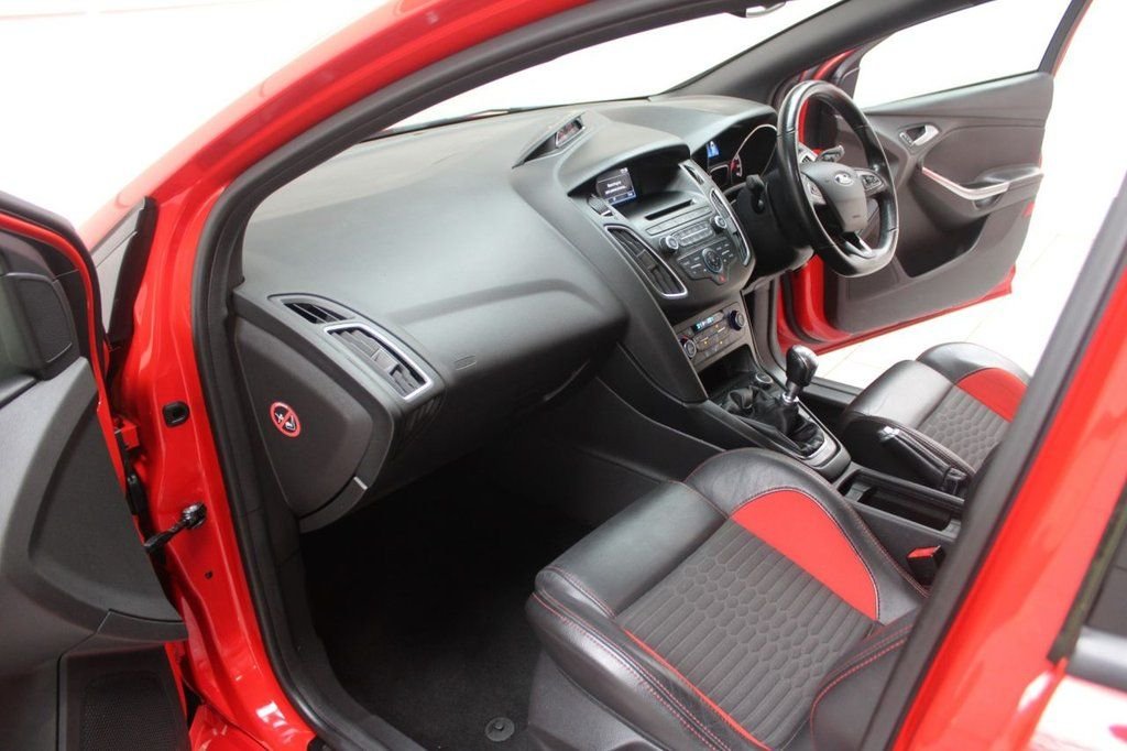 Used Ford Focus 2015 for sale - 77212439: Photo 28