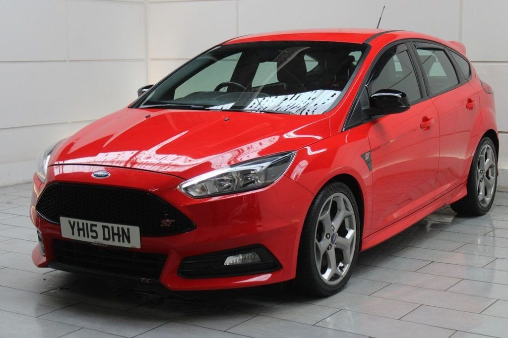 Used Ford Focus 2015 for sale - 77212439: Photo 3
