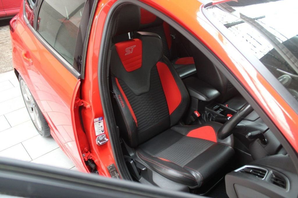 Used Ford Focus 2015 for sale - 77212439: Photo 32